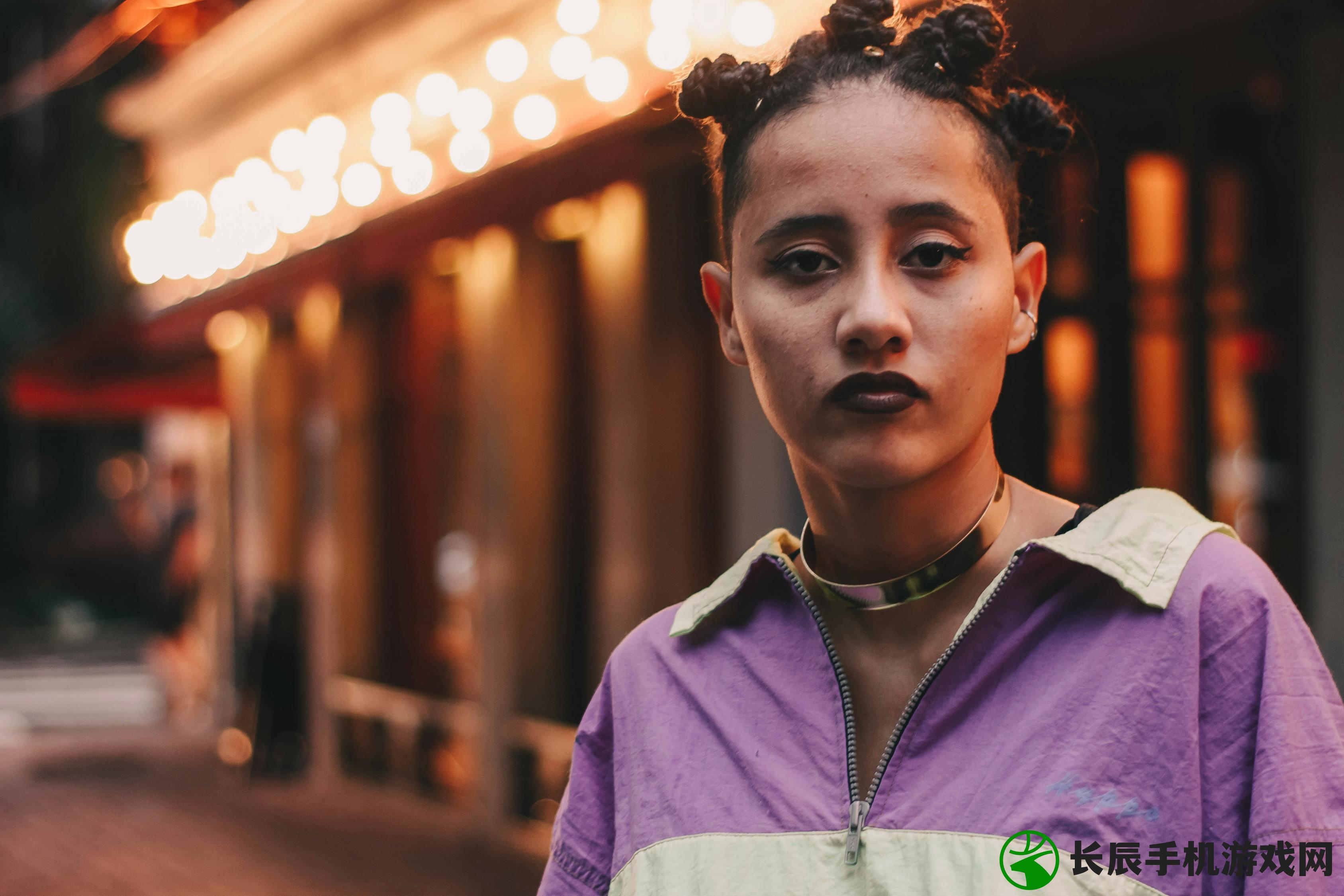 (裴擒虎李信接吻图片)裴擒虎与李信的深情之吻，跨越界限的友情与情感交融